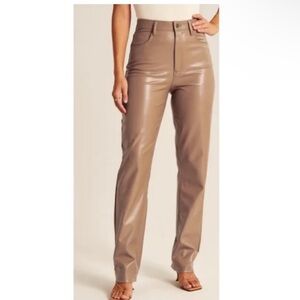 Abercrombie & Fitch 90s Vegan Leather straight high rise pants Sz 24/00